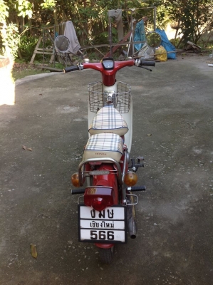 ขายรถฮอนด้าc70k3ทำสีแล้วภาษีเต็มพร้อมโอน