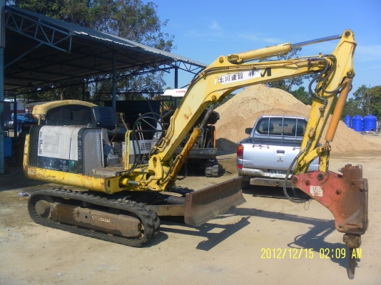 รถแม็คโครTCM TB030เก่านอกพร้อมใช้