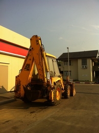 ขายรถ JCB 3CX 2 เพลา เก่านอก สนใจติดต่อ 089-551-2032
