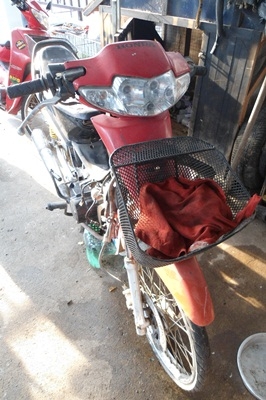 ขายเวบ 100  ราคา  8900  รถมีทะเบียน