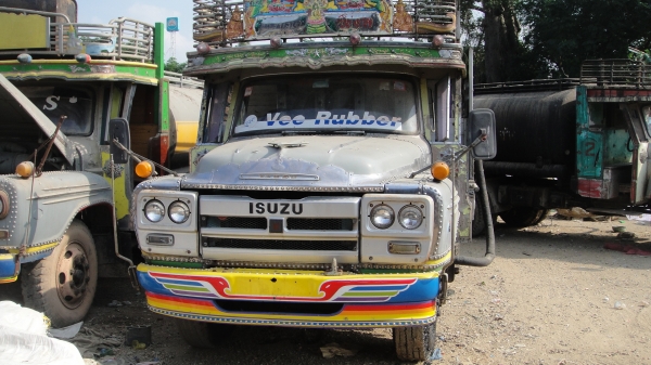 ISUZU หน้ายาว เครื่อง145แรง รถพายโค้สยางมะตอย สภาพดี ISUZU หน้ายาว เครื่อง145แรง รถพายโค้สยางมะตอย สภาพดี