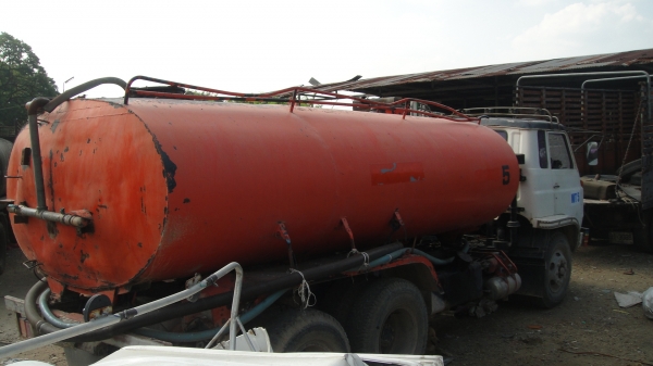 ISUZU JCM เครื่อง165แรง รถน้ำ 12000 ลิตร สภาพดี