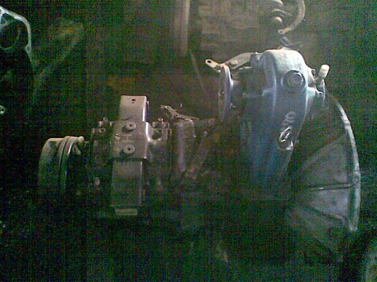 ขายเกียร์ อีซูซุ NPR รุ่น 4HF1 สำหรับใส่รถโม่ปูน