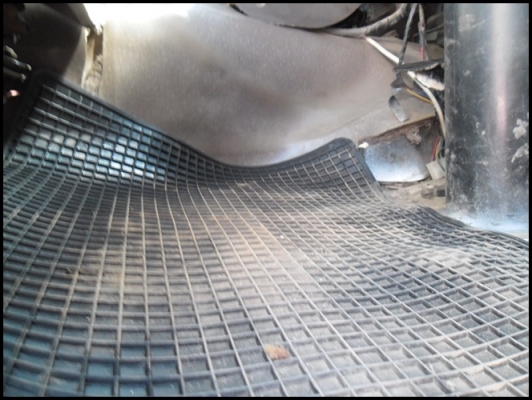 GIGA หัวครัชซี เครื่อง 320 แรง สภาพดี สวยมาก