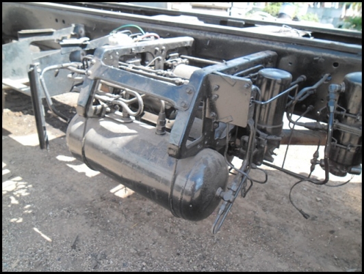 GIGA หัวครัชซี เครื่อง 320 แรง สภาพดี สวยมาก