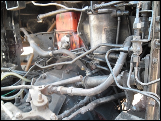 GIGA หัวครัชซี เครื่อง 320 แรง สภาพดี สวยมาก