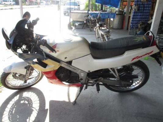 ขาย HONDA NSR 150 ตัวแรกตาเดียวเครื่องเดิมมีเล่มทะเบียน+ชุดโอนภาษีเต็ม(จัดส่งได้) ขาย HONDA NSR 150 ตัวแรกตาเดียวเครื่องเดิมมีเล่มทะเบียน+ชุดโอนภาษีเต็ม(จัดส่งได้)