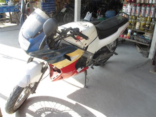 ขาย HONDA NSR 150 ตัวแรกตาเดียวเครื่องเดิมมีเล่มทะเบียน+ชุดโอนภาษีเต็ม(จัดส่งได้) ขาย HONDA NSR 150 ตัวแรกตาเดียวเครื่องเดิมมีเล่มทะเบียน+ชุดโอนภาษีเต็ม(จัดส่งได้)