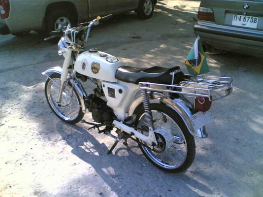 ขาย Suzuki A100 เครื่องดรีมเล่มทะเบียนเครื่อง พ่นดำด้าน สีตัวรถใหม่สวยๆเครื่องสมบูรณ์มาก ขาย 15500 บาท ขาย Suzuki A100 เครื่องดรีมเล่มทะเบียนเครื่อง พ่นดำด้าน สีตัวรถใหม่สวยๆเครื่องสมบูรณ์มาก ขาย 15500 บาท