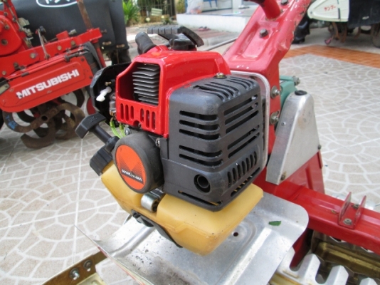 รหัส:12000984เครื่องพรวนหญ้าในร่องข้าวTG028D-CF51-017799(3PS.)ประหยัดน้ำมันเคลื่อนที่ง่ายwww.nihonmono.com