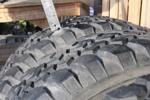 ขายยาง275/75/16 หลายชุด