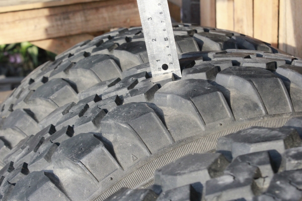 ขายยาง275/75/16 หลายชุด