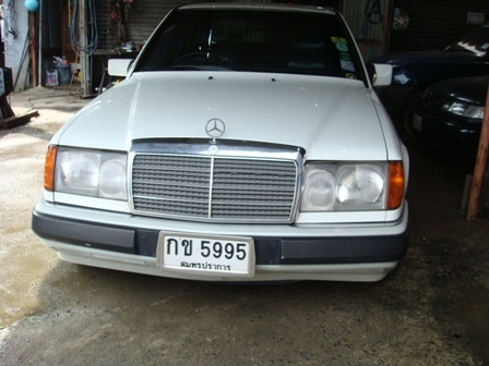 ขาย benz 230E สีขาว