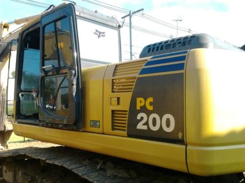ขายด่วน  KOMATSU  PC200-8  เอกสารชุดแจ้งจำหน่าย