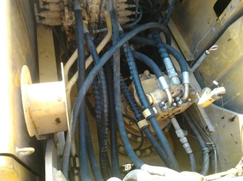 ขายด่วน  KOMATSU  PC200-8  เอกสารชุดแจ้งจำหน่าย