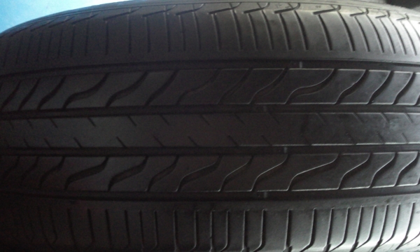 ขายยาง205 65 15 Michelin Primacy LC ปี10 เส้นละ800