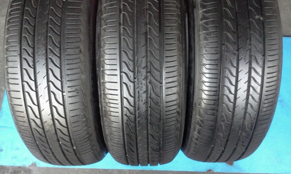 ขายยาง205 65 15 Michelin Primacy LC ปี10 เส้นละ800