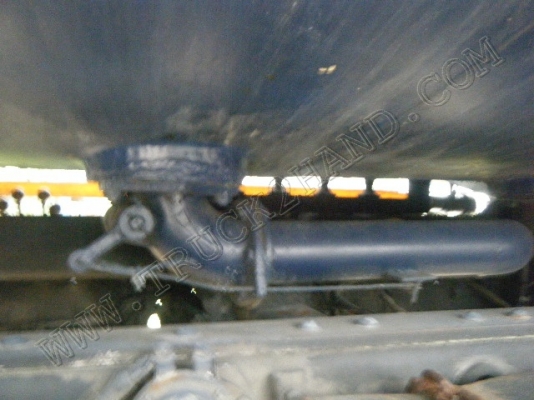 รถบรรทุก 10 ล้อบรรทุกน้ำมัน ยี่ห้อ MITSUBISHI รุ่น FUSO FN515M รถบรรทุก 10 ล้อบรรทุกน้ำมัน ยี่ห้อ MITSUBISHI รุ่น FUSO FN515M