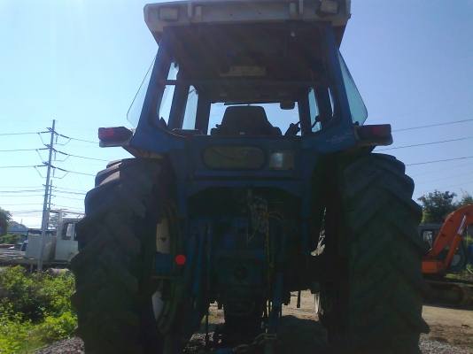 ขายด่วน..รถไถ FORD 7810 รถเก่านอก พร้อมแล้วสำหรับการลุยงาน.