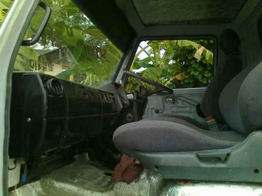 รถฮีโน่ 6 ล้อดั๊ม KM779    167 แรงม้า   สนใจติดต่อ 081 - 6079515