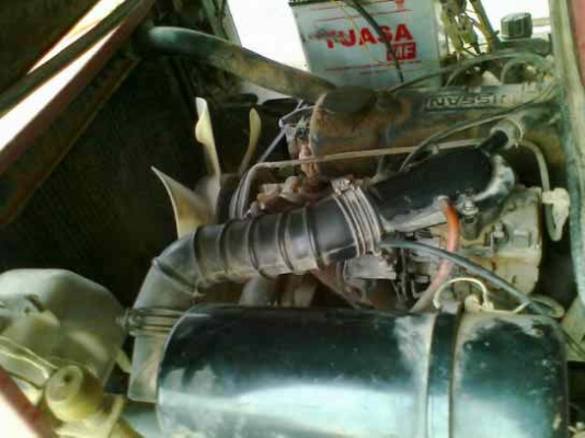 รถฮีโน่ 6 ล้อดั๊ม KM779    167 แรงม้า   สนใจติดต่อ 081 - 6079515