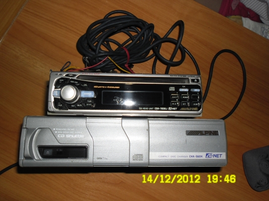 ขายวิทยุ  alpine รุ่น coa-7838j  พร้อมกล่อง ai-net