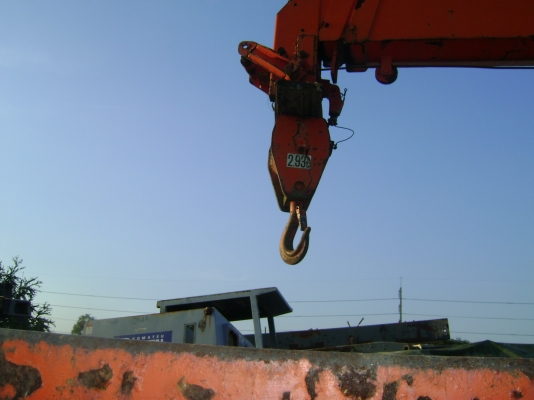 ขายรถ 6 ล้อ ISUZU ล๊อคกี้ 230 แรง ติดเครน 2.9 ตัน UNIC SUPER ด่วน ขายรถ 6 ล้อ ISUZU ล๊อคกี้ 230 แรง ติดเครน 2.9 ตัน UNIC SUPER ด่วน