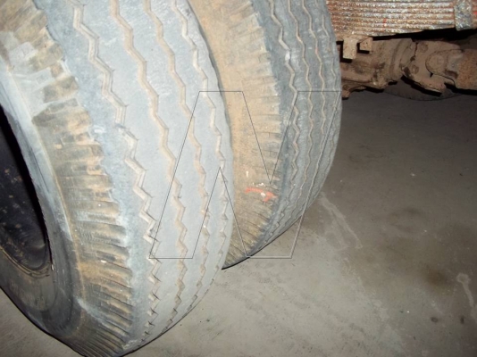 ขาย 6 ล้อดั๊ม ฮีโน่ KM777 / เครื่อง 117 แรง / กระบะดั๊มยาว 4.25 เมตร ( F-หน้า, หลัง )