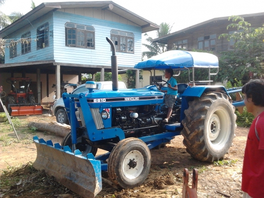 ขาย FORD 6600 เสื้อลาย สวยๆสภาพดี อุปกรณ์ดันหน้า+หาง7CMT เอกสารครบพร้อมโอน ราคาต่อรองได้