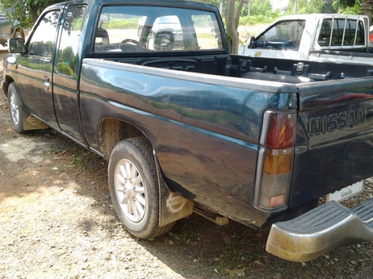 ขาย กระบะแค็ป NISSAN BIG-M 2.5 จอโค้งแท้ ปี38/95 เครื่องBD2.5ฝาแดง แรงจัด แน่นจริง ไม่เยิ้ม ไม่หลวม หน้า-หลังเดิมๆ ไม่เคยชน ภายในดีคอนโซลครบ เบาะมีขาด แอร์เย็น CD พ.พาวเวอร์ พร้อม ช่วงล่างปึ๊ก ไม่ส่ายไม่เลื้อย คัสซีสวย ไม่มีผุ ไม่ดาม ***ขายแล้วครับ ขอบคุณ