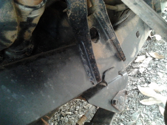 ขาย กระบะตอนเดียว TOYOTA ฮีโร่ 2.5 ไมล์2หลุม แท้ ปี31 เครื่อง2L แน่นจัด ไม่เยิ้ม ไม่หลวม เกียร์ดีเข้าง่ายไม่มีหลุด ช่วงล่างดีมาก ไม่ส่ายไม่หอน คัสซีสวยจัด ไม่ผุ ไม่โก่ง ไม่ดาม  ภายในดี คอนโซลครบ เบาะมีขาด แผงประตูต้องใส่ พื้นเก๋งไม่ผุ กระบะไม่ผุ ***ขายแล้