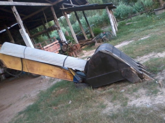 ขาย komustsu 120-5 สภาพพร้อมใช้งาน เครื่องดี (รถนอก)