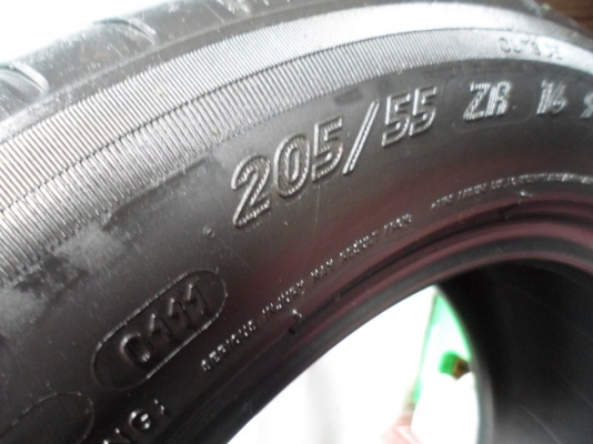ขายMICHELIN.Pilot3.205/55/16"ปี11&amp;10(4เส้น 2,200บ.)
