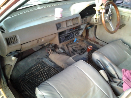 ขาย เก๋งคลาสสิค 5 ประตู NISSAN/DATSAN PULSAR 1.5 ปี26/83 เครื่องเบนซิน 1.5 เดิมๆ แห้งๆ วิ่งดี ประหยัด ช่วงล่างดี พื้นเก๋งมีผุนิดๆ ภายในดี  คอนโซลครบ แอร์ เบาะไม่ขาด สีตัวรถเก็บมานานแล้ว ตอนนี้สีแตก ยางดี ใช้งานได้ปกติ ระบบไฟใช้ได้หมด ขายตามสภาพ เปิดท้ายขา