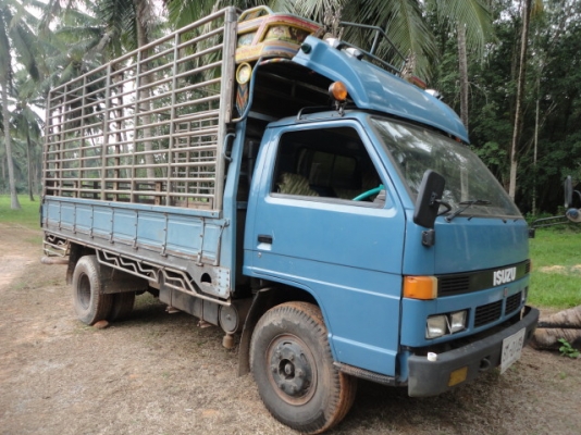 6 ล้อ ISUZU 115 แรง เครื่อง 4BD1 ขายกลางอากาศจากคุณกบ สระแก้ว