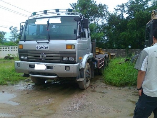 ขายด่วน!..รถสิบล้อ สองเพลา หัวลากโรเบรท NISSAN UD 290 แรงม้าพร้อมหางโรเบรท 2 เพลา รถสวย พร้อมลุยงาน.