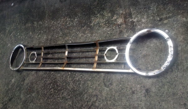 ขายกระจังหน้าFargo- Dodge ปี1968 ขายกระจังหน้าFargo- Dodge ปี1968