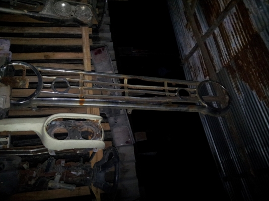 ขายกระจังหน้าFargo- Dodge ปี1968 ขายกระจังหน้าFargo- Dodge ปี1968