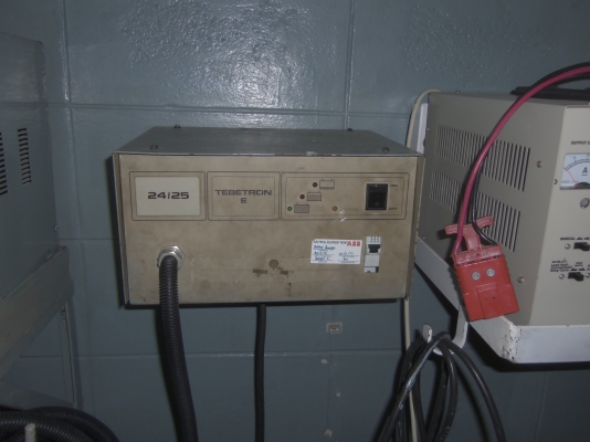 ขายรถยกไฟฟ้า ATLET ขนาด1.25 Ton สูง 4.80 ขายรถยกไฟฟ้า ATLET ขนาด1.25 Ton สูง 4.80