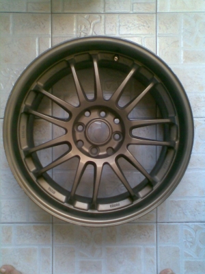 ขายล้อแม็ก ขอบ 17 นิ้ว 4รู100/114 1ชุด