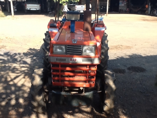 คูโบต้า L1-185 4WD 2 เพลา พร้อมผาน 5 เดิมๆ ถูกๆครับ