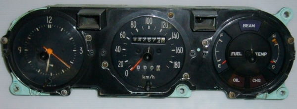 เรือนไมล์ Toyota RT100