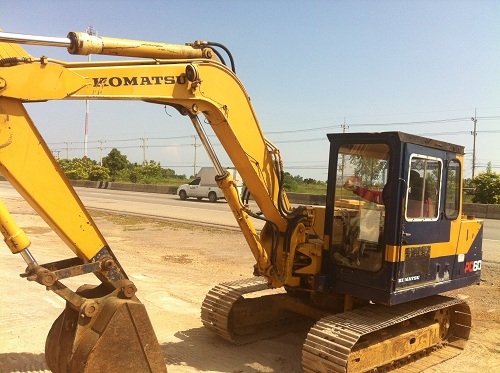 รถแบคโฮ KOMATSU PC60U-1