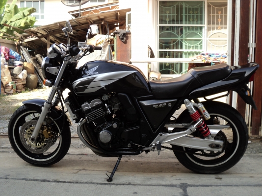 วุฒินนบุรี//ขายCB400sfเครื่องแน่นๆรถประกอบใหม่ๆเครื่องสดไส่ๆท่อสูตรเสียงโครตโหด