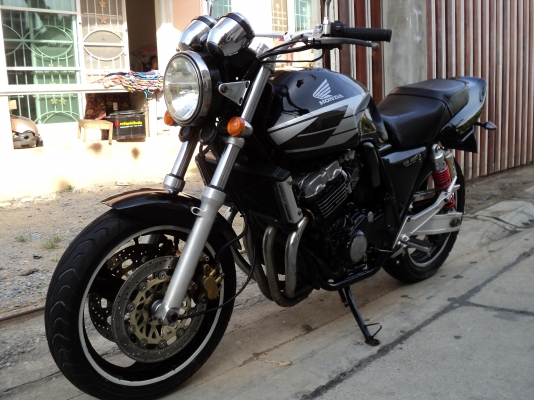 วุฒินนบุรี//ขายCB400sfเครื่องแน่นๆรถประกอบใหม่ๆเครื่องสดไส่ๆท่อสูตรเสียงโครตโหด