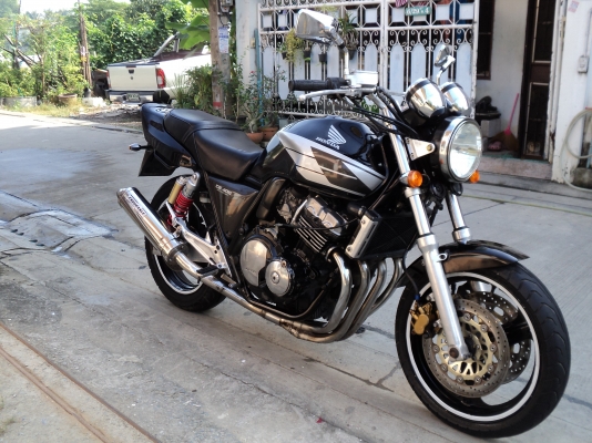 วุฒินนบุรี//ขายCB400sfเครื่องแน่นๆรถประกอบใหม่ๆเครื่องสดไส่ๆท่อสูตรเสียงโครตโหด