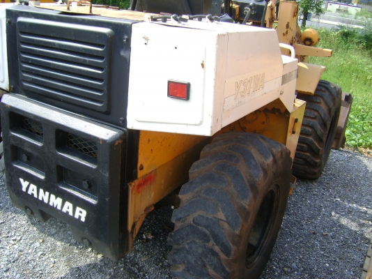 ขายรถตัก yanmar ด่วน!