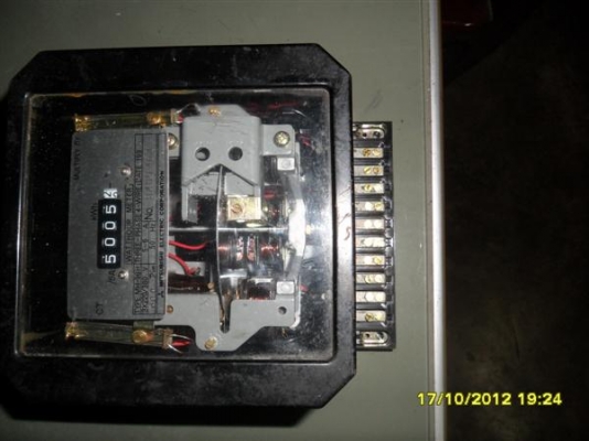 ขาย มิเตอร์ไฟฟ้า MITSUBISHI จัดไป 1700 บาท T.088-875-9838 K.ae