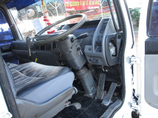 หัวลาก6ล้อแท้โรงงาน HINOสมอเงิน 195แรง