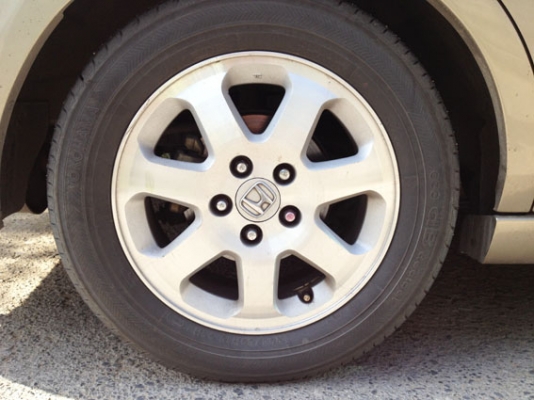 ขายถูกๆล้อแม็กพร้อมยาง accord เครื่อง 30 G7 5รู 114 ขอบ 16 สภาพดีเดิมๆ